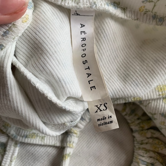 aeropostale xs floral tee cropped cut out - Picture 3 of 4